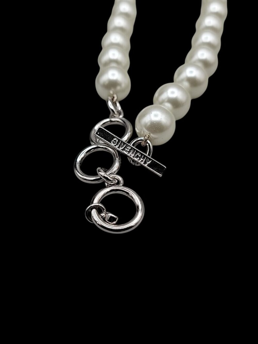 Givenchy Hematite-Plated Chain & Faux Pearl Necklace Glass Stones Accent Vtg 19" - Picture 14 of 16